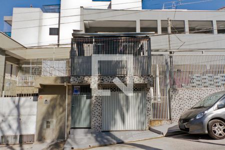Studio para alugar com 36m², 1 quarto e sem vaga Studio para alugar com 36m², 1 quarto e sem vagaFachada + placa