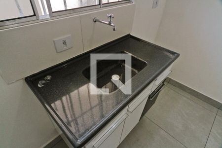 Studio para alugar com 30m², 1 quarto e sem vaga Studio para alugar com 30m², 1 quarto e sem vagaCozinha e Área de Serviço