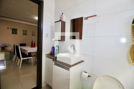 Apartamento para alugar com 300m², 3 quartos e sem vaga Apartamento para alugar com 300m², 3 quartos e sem vagaBanheiro Social
