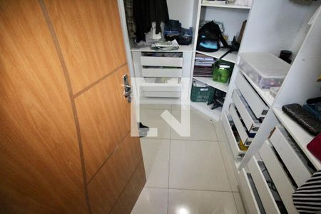Apartamento para alugar com 300m², 3 quartos e sem vaga Apartamento para alugar com 300m², 3 quartos e sem vagaCloset da suíte
