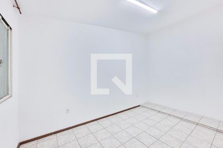 Casa para alugar com 100m², 3 quartos e 2 vagasQuarto 2