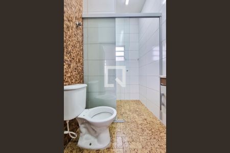 Casa para alugar com 100m², 3 quartos e 2 vagasBanheiro