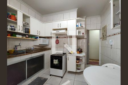 Apartamento à venda com 100m², 3 quartos e 1 vaga Apartamento à venda com 100m², 3 quartos e 1 vagaCozinha