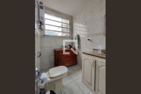 Apartamento à venda com 100m², 3 quartos e 1 vaga Apartamento à venda com 100m², 3 quartos e 1 vagaBanheiro da Suíte