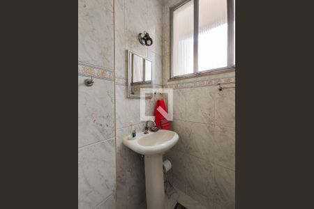 Apartamento à venda com 100m², 3 quartos e 1 vaga Apartamento à venda com 100m², 3 quartos e 1 vagaBanheiro Corredor