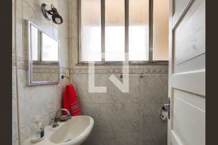 Apartamento à venda com 100m², 3 quartos e 1 vaga Apartamento à venda com 100m², 3 quartos e 1 vagaBanheiro Corredor