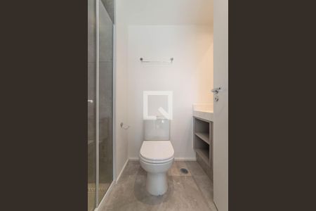 Apartamento para alugar com 69m², 2 quartos e 1 vaga Apartamento para alugar com 69m², 2 quartos e 1 vagaBanheiro da Suíte