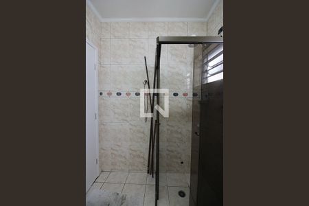 Casa para alugar com 100m², 3 quartos e 2 vagasBanheiro Social