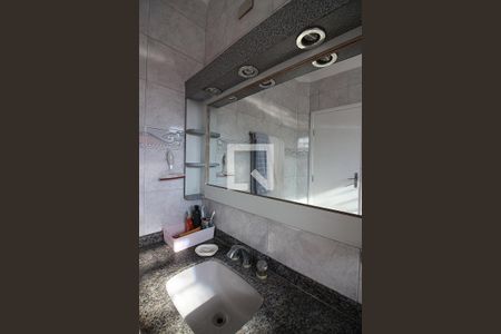 Casa para alugar com 100m², 3 quartos e 2 vagasQuarto 1 - Suíte Banheiro 