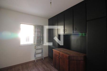 Casa para alugar com 100m², 3 quartos e 2 vagasQuarto 3