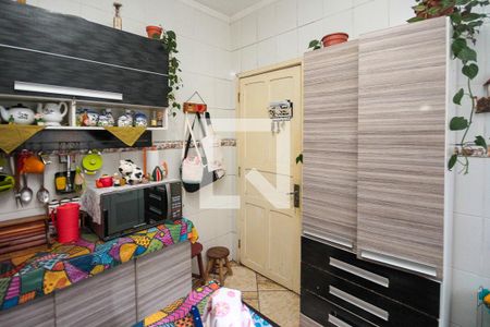 Casa à venda com 150m², 3 quartos e 8 vagas Casa à venda com 150m², 3 quartos e 8 vagasCozinha