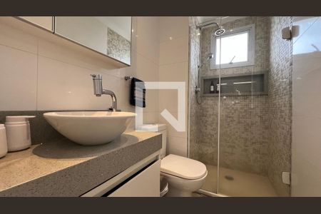 Apartamento à venda com 84m², 2 quartos e 2 vagasBanheiro