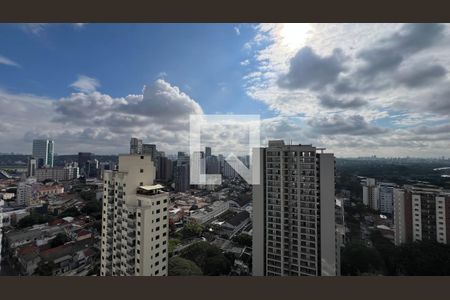Apartamento à venda com 84m², 2 quartos e 2 vagasVista da Varanda