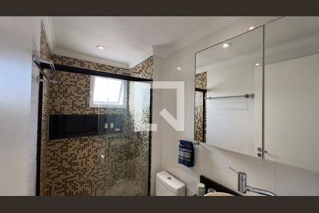 Apartamento à venda com 84m², 2 quartos e 2 vagasBanheiro da Suíte