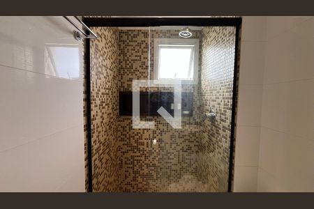 Apartamento à venda com 84m², 2 quartos e 2 vagasBanheiro da Suíte
