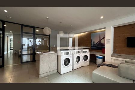 Apartamento à venda com 84m², 2 quartos e 2 vagasLavanderia