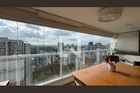 Apartamento à venda com 84m², 2 quartos e 2 vagasVaranda