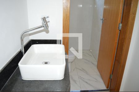 Casa à venda com 210m², 3 quartos e 1 vagaBanheiro