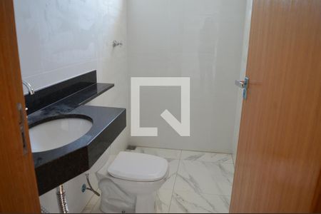 Casa à venda com 210m², 3 quartos e 1 vagaBanheiro