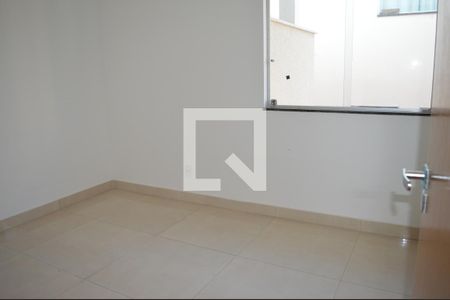 Casa à venda com 210m², 3 quartos e 1 vagaQuarto 