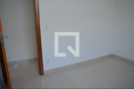 Casa à venda com 210m², 3 quartos e 1 vagaQuarto 