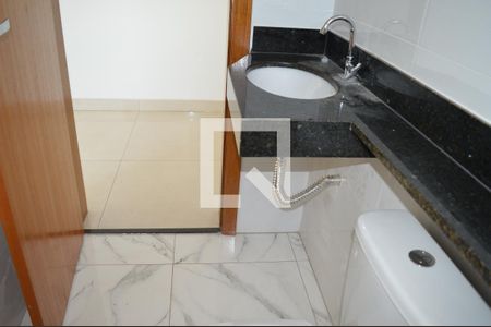 Casa à venda com 210m², 3 quartos e 1 vagaBanheiro