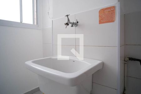 Sala/Cozinha/Área de serviço de apartamento para alugar com 2 quartos, 36m² em Vila Cosmopolita, São Paulo