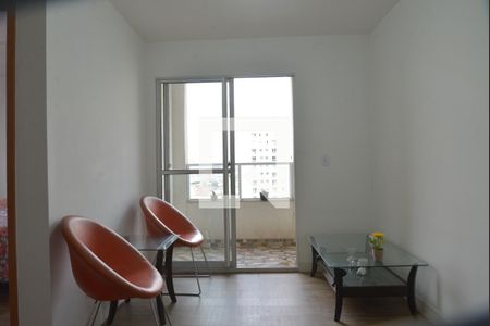 Sala de apartamento para alugar com 2 quartos, 48m² em Utinga, Santo André