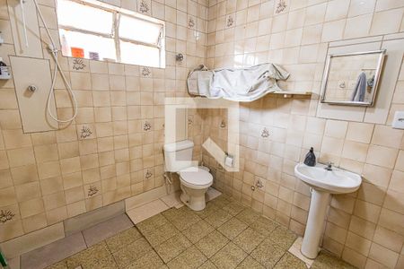 Casa à venda com 360m², 3 quartos e 2 vagas Casa à venda com 360m², 3 quartos e 2 vagasBanheiro