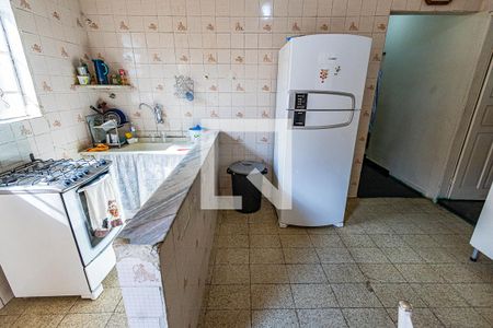 Casa à venda com 360m², 3 quartos e 2 vagas Casa à venda com 360m², 3 quartos e 2 vagasCozinha