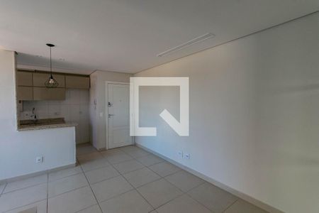 Sala  de apartamento para alugar com 2 quartos, 55m² em João Pinheiro, Belo Horizonte