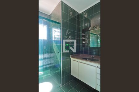 Casa para alugar com 125m², 3 quartos e 1 vaga Casa para alugar com 125m², 3 quartos e 1 vagaBanheiro da Suíte