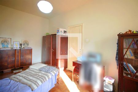 Casa à venda com 350m², 6 quartos e 2 vagasQuarto 3