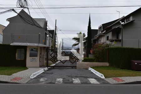 Casa de condomínio para alugar com 185m², 4 quartos e 2 vagasFachada do condomínio