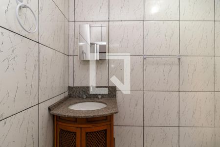 Casa à venda com 380m², 4 quartos e 2 vagasEdícula - Banheiro