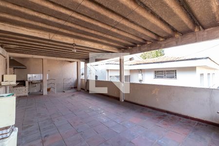 Casa à venda com 380m², 4 quartos e 2 vagasÁrea de Lazer / Churrasqueira