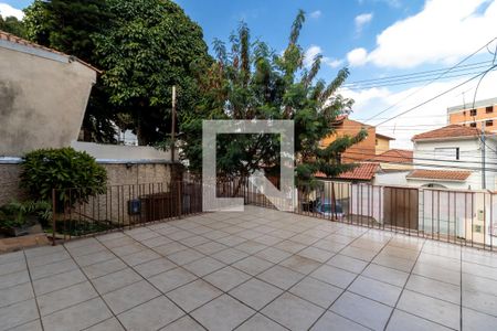 Casa à venda com 380m², 4 quartos e 2 vagasVaranda