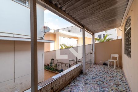 Casa à venda com 380m², 4 quartos e 2 vagasEdícula - Varanda
