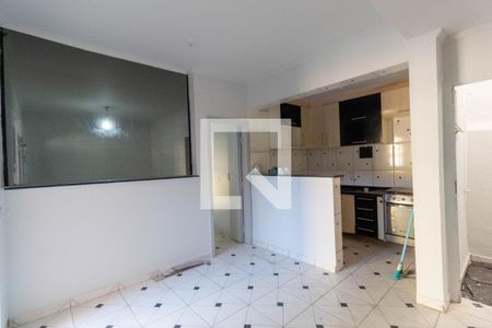 Casa à venda com 180m², 4 quartos e 2 vagasCopa