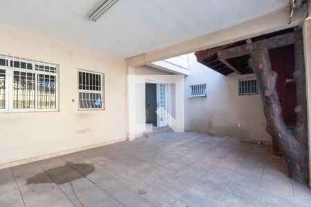 Casa à venda com 180m², 4 quartos e 2 vagasGaragem