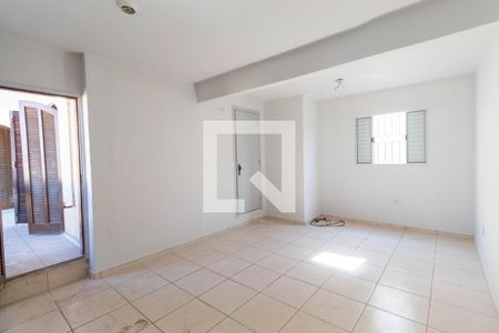 Casa à venda com 180m², 4 quartos e 2 vagasQuarto Suíte 1