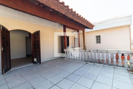 Casa à venda com 180m², 4 quartos e 2 vagasVaranda