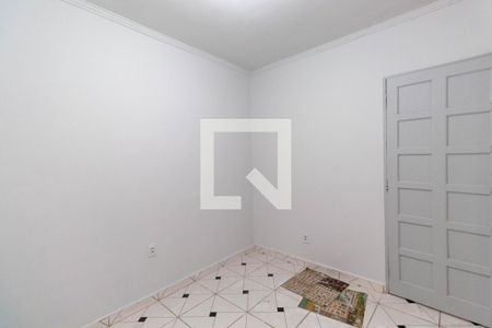 Casa à venda com 180m², 4 quartos e 2 vagasEscritório