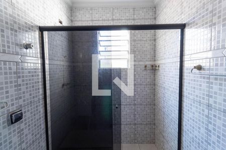 Casa à venda com 180m², 4 quartos e 2 vagasBanheiro 3