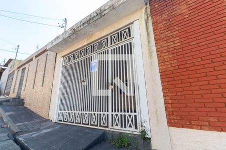 Casa à venda com 180m², 4 quartos e 2 vagasFachada