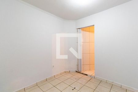 Casa à venda com 180m², 4 quartos e 2 vagasQuarto Suíte 2
