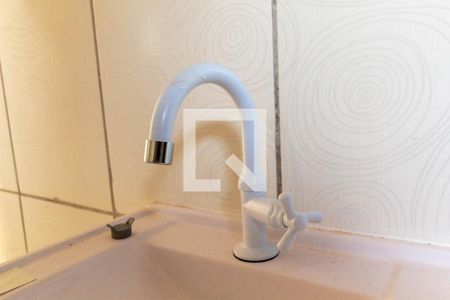 Casa à venda com 180m², 4 quartos e 2 vagasBanheiro - torneira