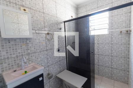 Casa à venda com 180m², 4 quartos e 2 vagasBanheiro 3