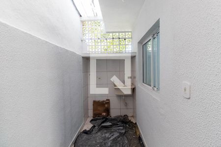 Casa à venda com 180m², 4 quartos e 2 vagasLavanderia