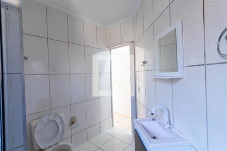 Casa à venda com 180m², 4 quartos e 2 vagasBanheiro da Suíte 1